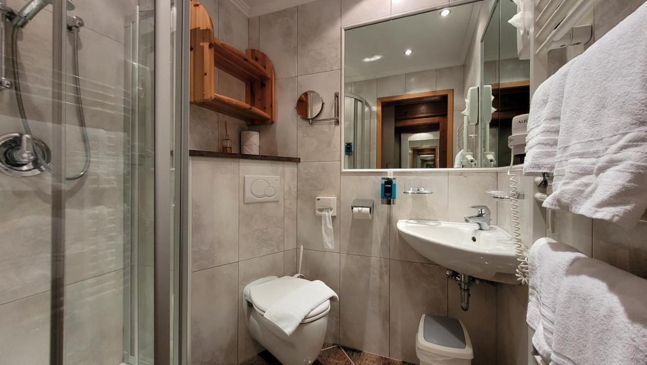 Hotel Alpenrose Цаухензе Екстер'єр фото